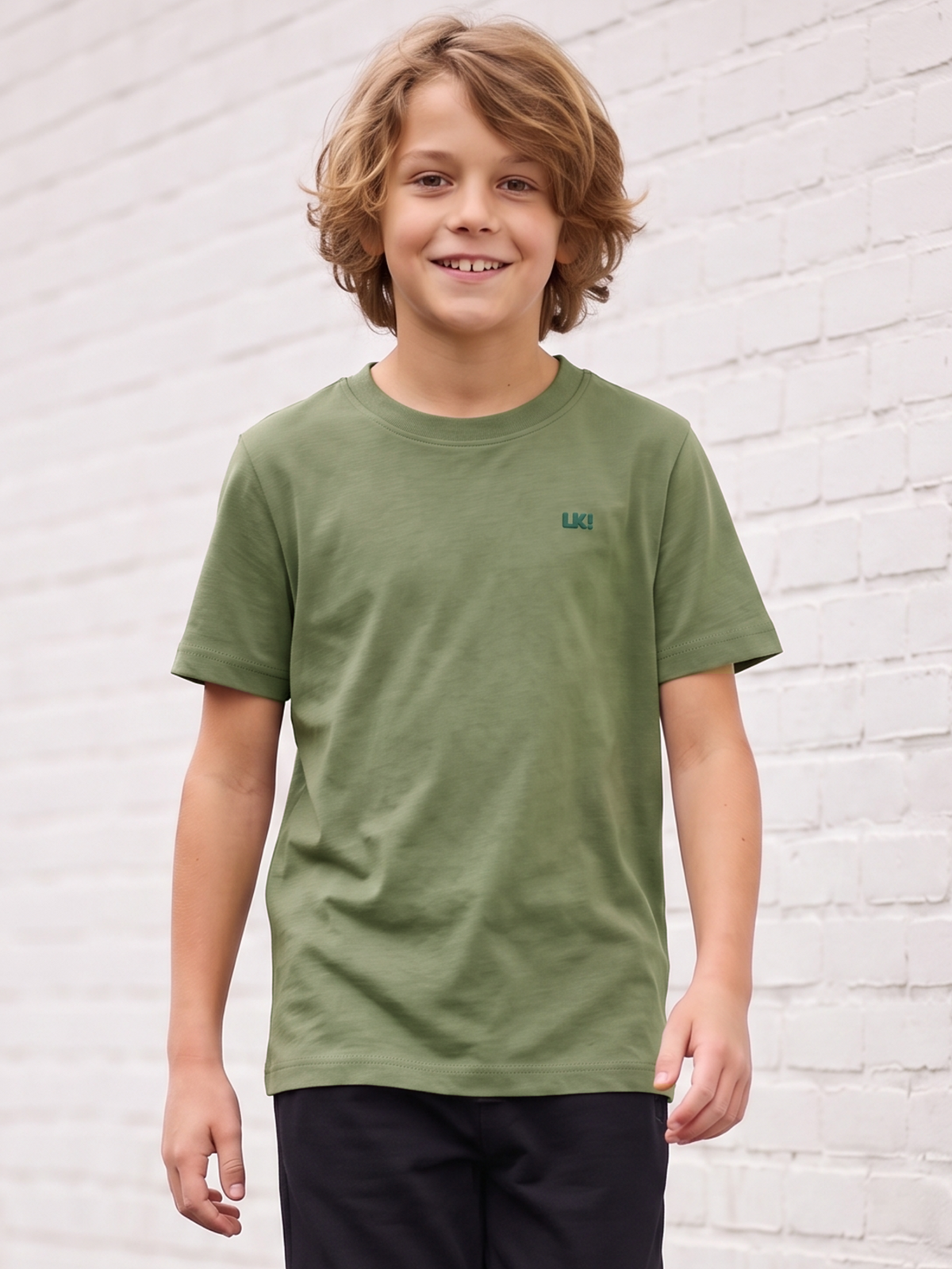Moss Logo | Rövid ujjú póló fiúknak - klasszikus szabás