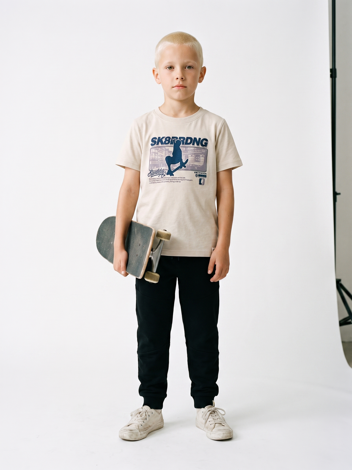 Sand Skateboard | Rövid ujjú póló fiúknak - klasszikus szabás